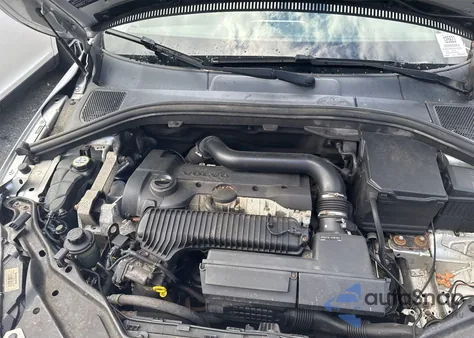 2016 Volvo Xc60 T5 Premier from USA, damaged, VIN YV4612RK6G2781867